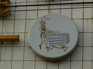 19. cu o furnica mai sexy